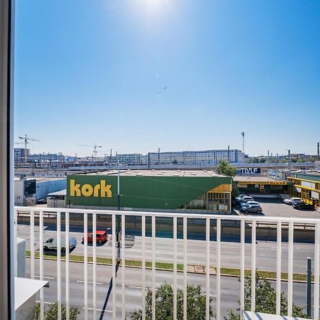 Zentrale 50M² Suite 10 Gehminuten Vom Hauptbahnhof Wina Bagian luar foto