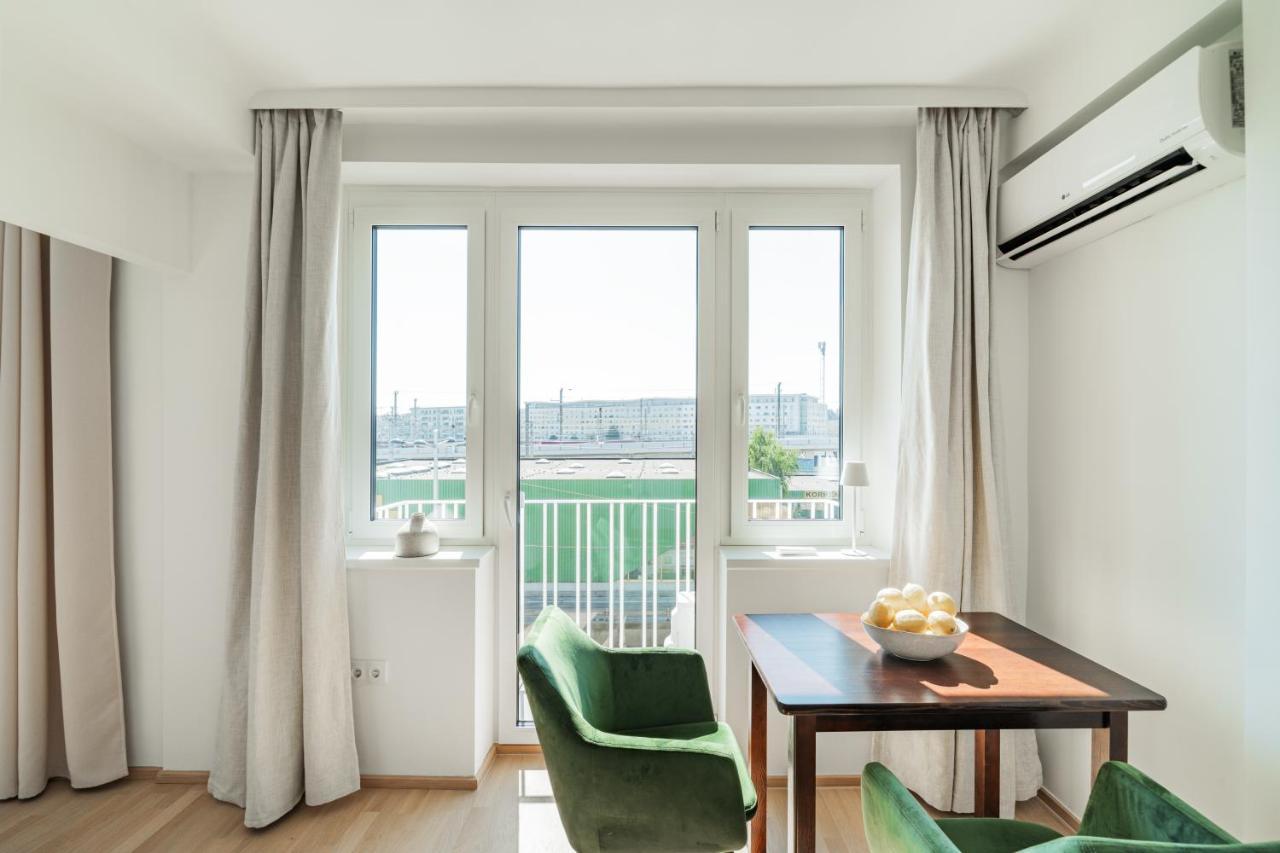 Zentrale 50M² Suite 10 Gehminuten Vom Hauptbahnhof Wina Bagian luar foto
